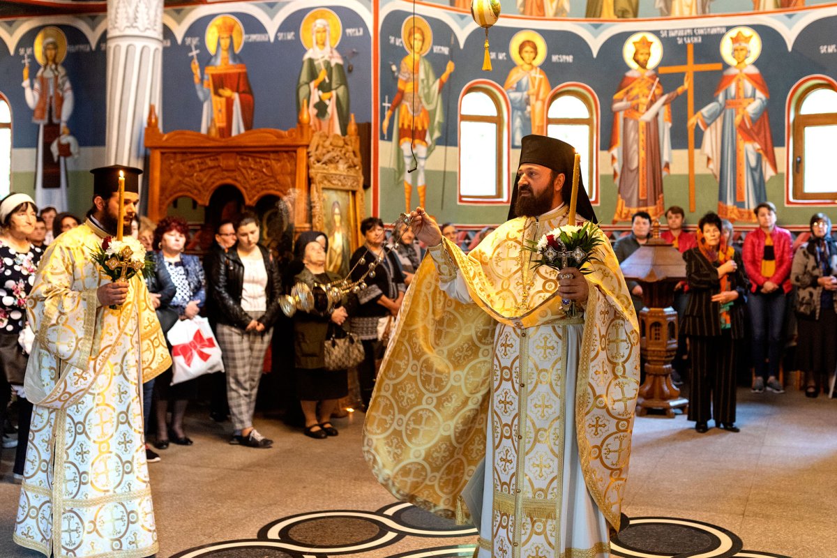 „Maica Domnului, izvor de tămăduire pentru noi” 111499