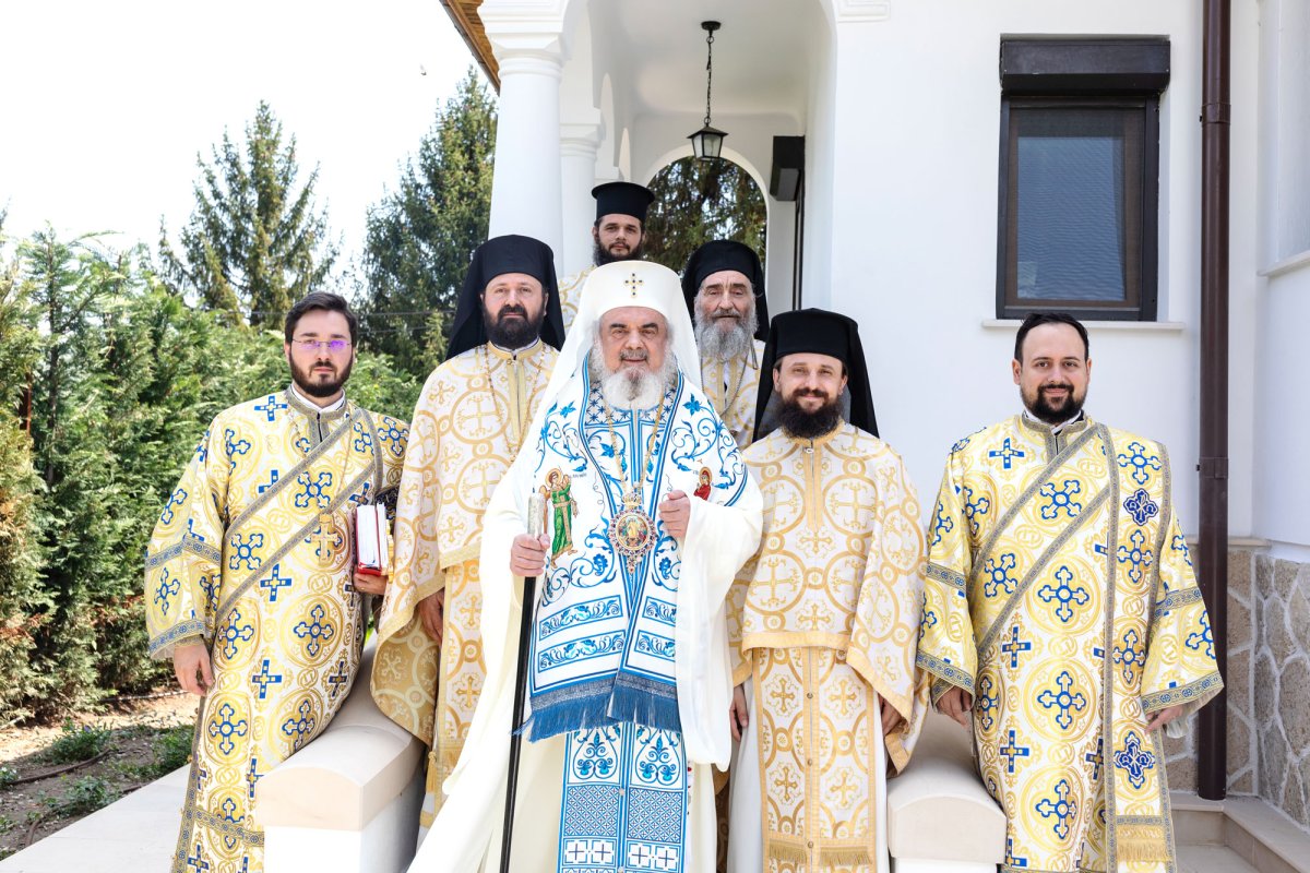 „Maica Domnului, izvor de tămăduire pentru noi” 111504