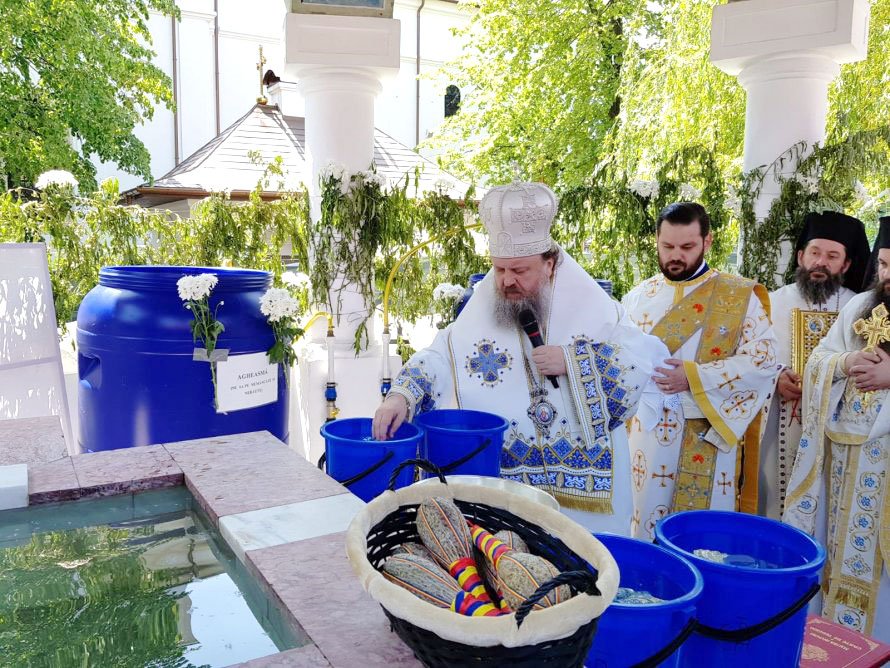 Pelerinaj la Mănăstirea Ghighiu din Prahova 111440