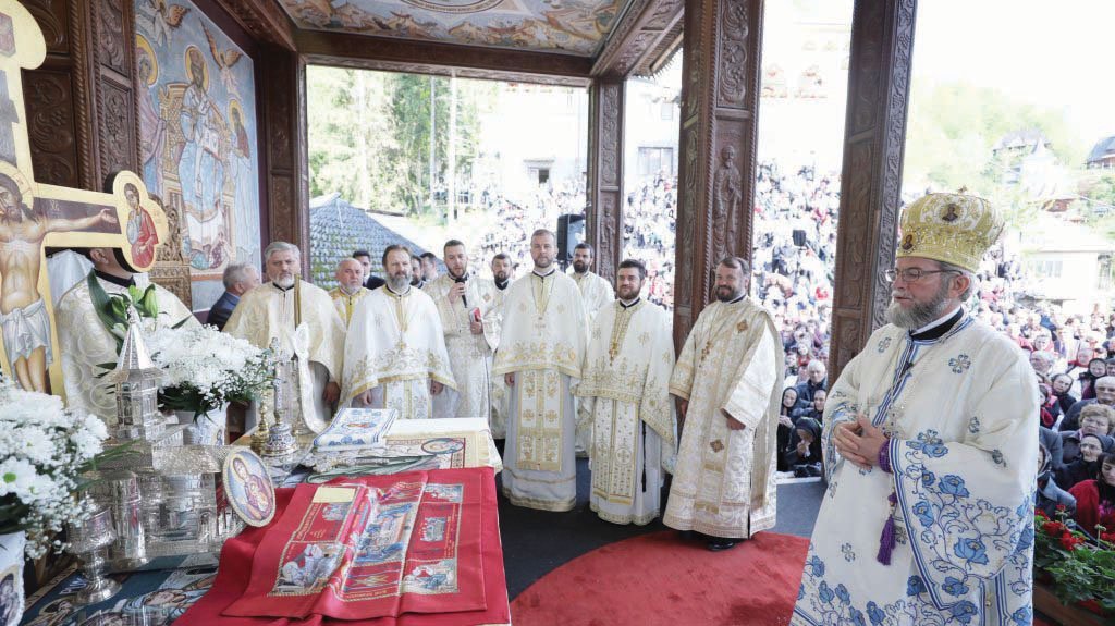 Slujiri arhierești la praznicul Izvorului Tămăduirii 111469