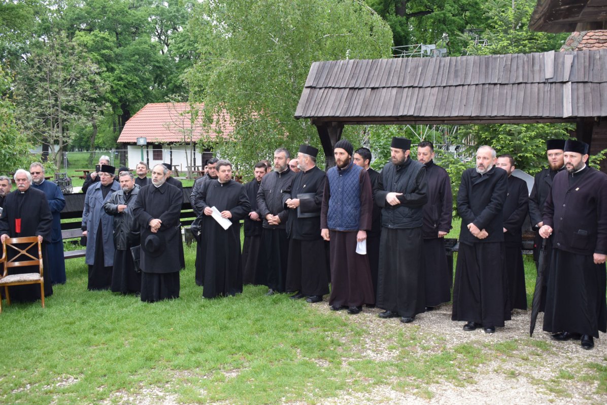 Conferință pastoral-misionară a preoților din protopopiatele Timișoarei 115693