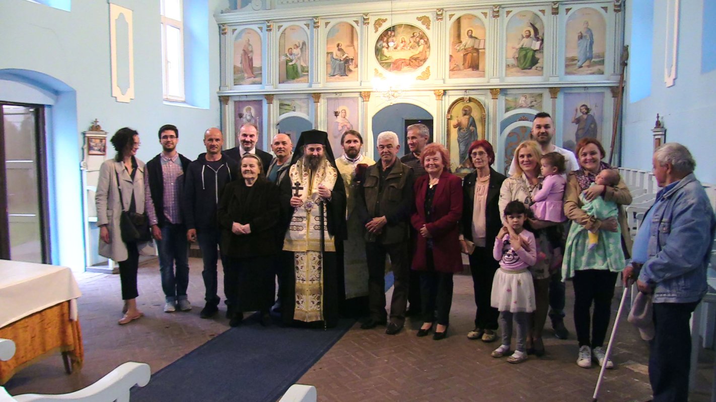 Hram și sfințire la biserica românească din Panciova, Serbia 115663