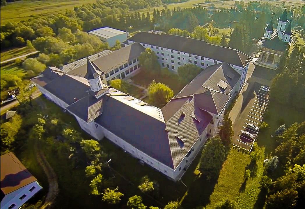 Seminarul Teologic „Veniamin Costachiˮ, trecut strălucit şi prezent dinamic 115709