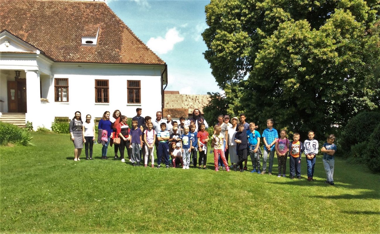 Trei ani de activitate continuă la „Căsuța de la biserică” din Brașov-Triaj 115700