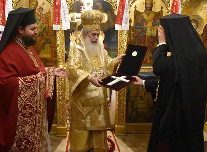 Slujire patriarhală la biserica românească „Sfântul Gheorghe” din Ierusalim 115719