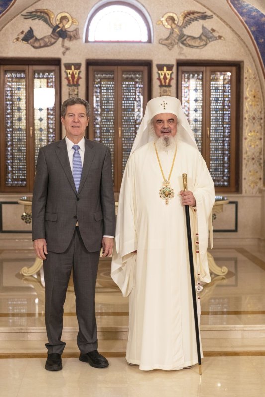 Oficial din Departamentul  de Stat al SUA la Patriarhie 115835