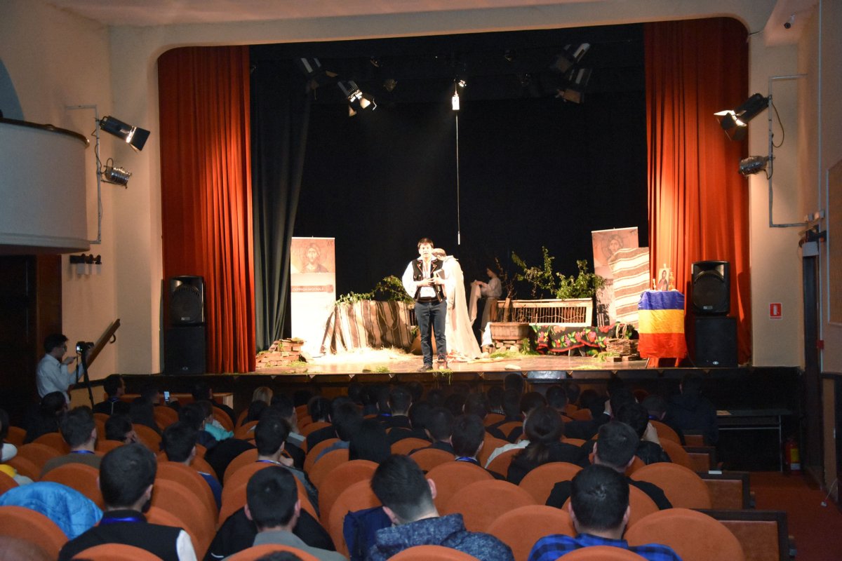 Program cultural artistic pentru participanții la Olimpiada de Religie, la Caransebeș 115847