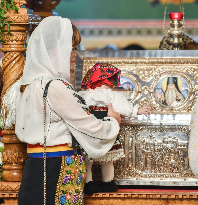 Sfintele Femei Mironosițe – lumini pentru familie şi societate 115806