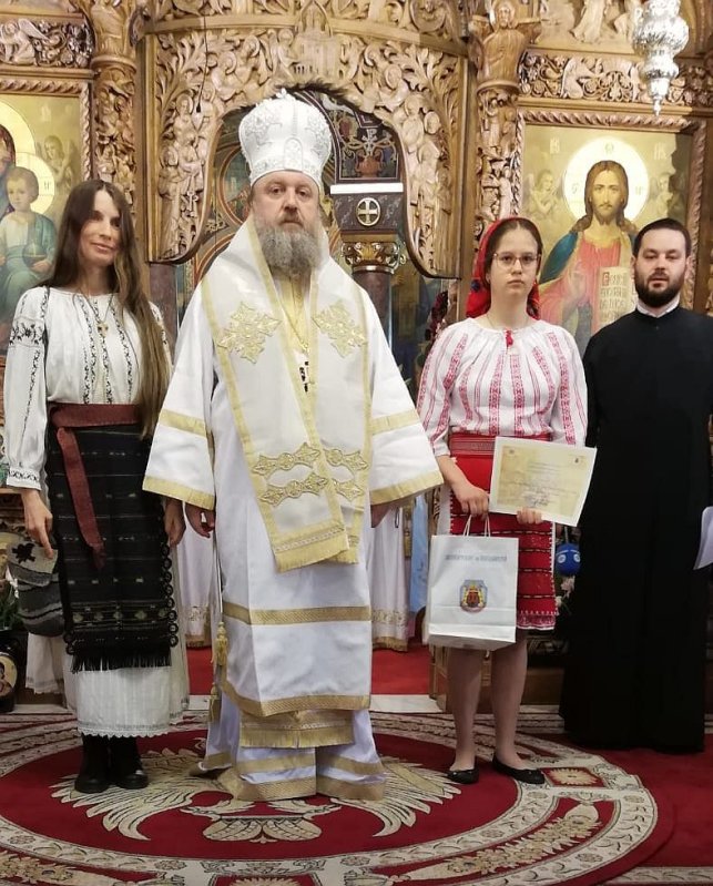 Premierea elevilor misionari din Arhiepiscopia Bucureștilor 116046