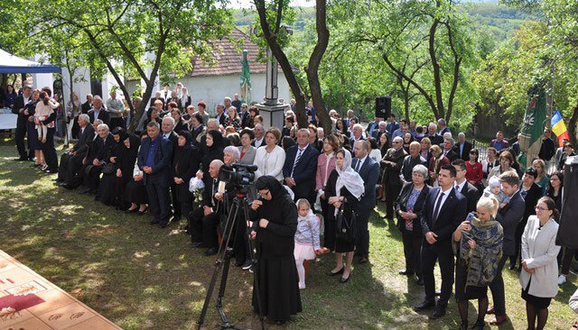 Slujiri arhierești în Duminica a treia după Paști 116018