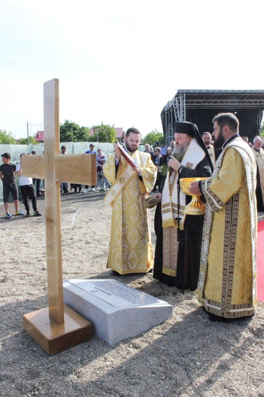 Piatră de temelie pentru o nouă biserică în Ilfov 116122