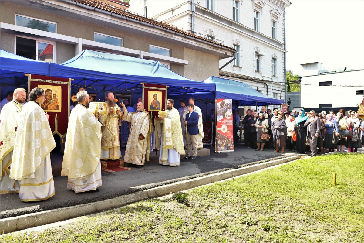 Biserica Spitalului „Regina Maria” din Brașov a fost sfințită 116418