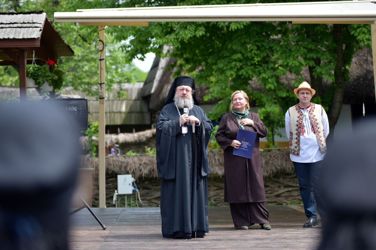 Moment aniversar la Muzeul Satului din Capitală 116343