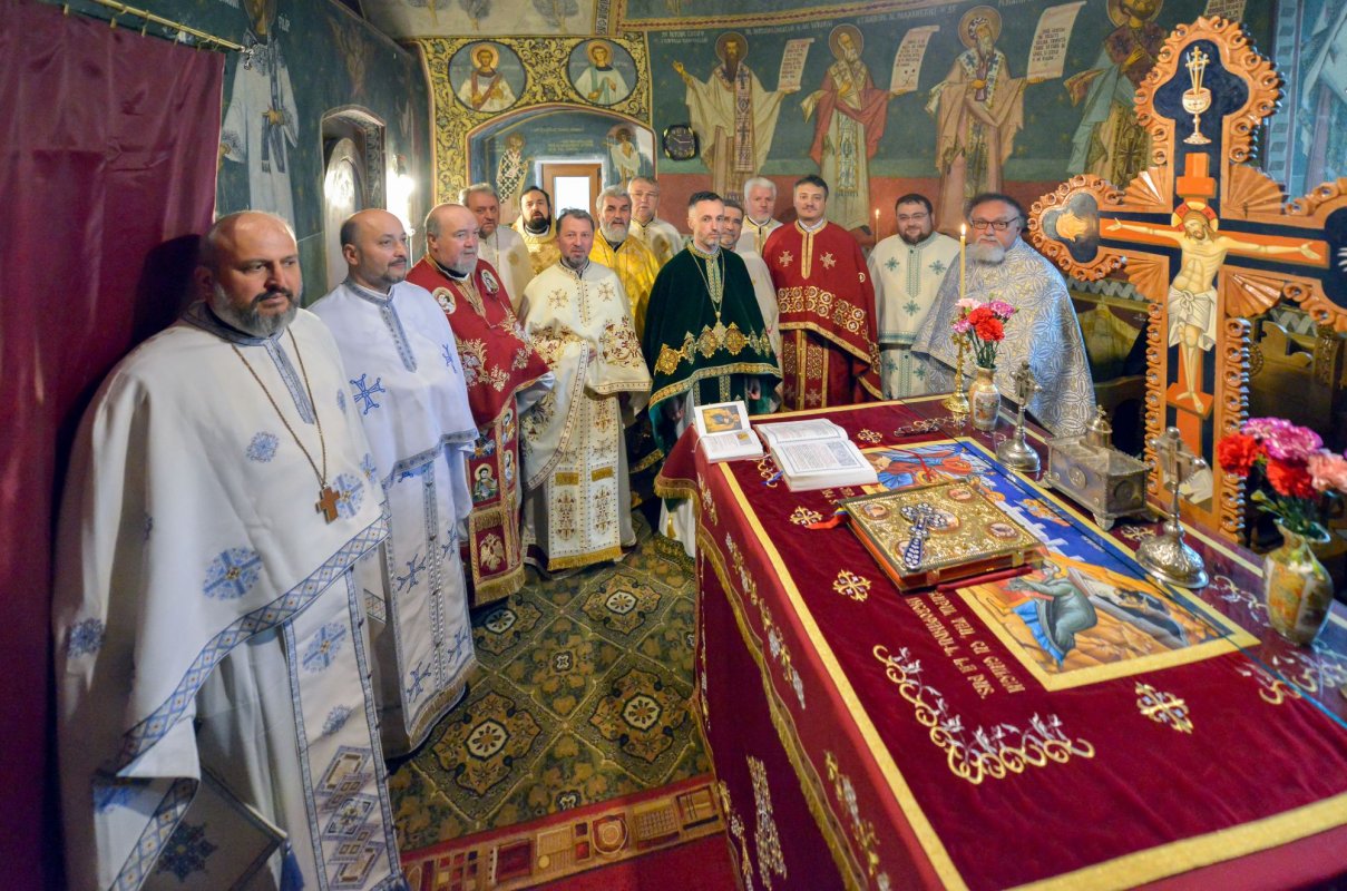 Patriarhul Iustin Moisescu, comemorat în satul natal 116355