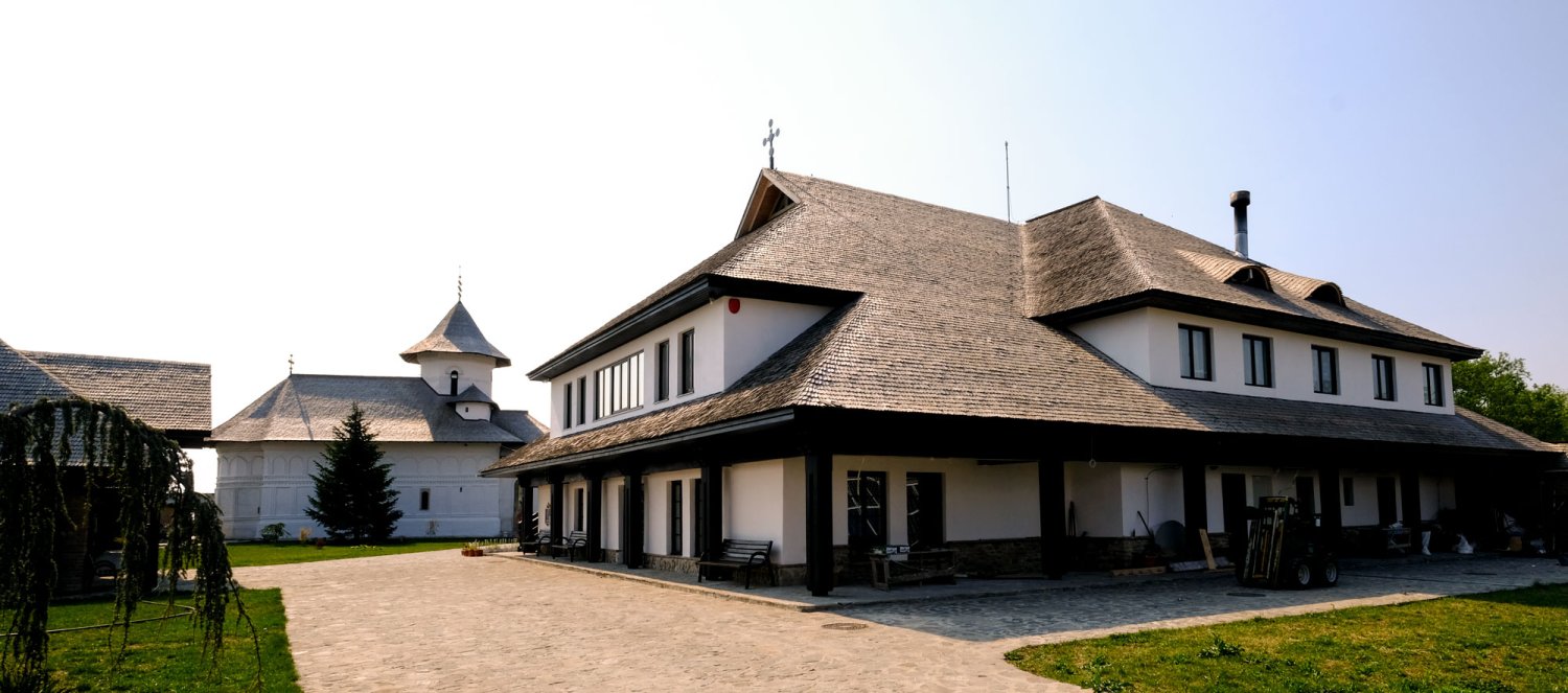 Pe urmele Doctorilor fără de arginți 116208