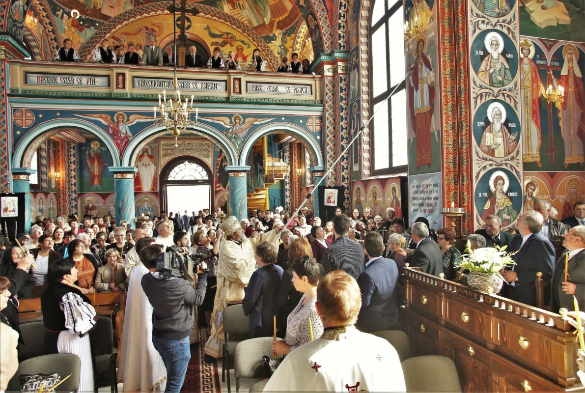 Slujiri arhierești în Duminica a 4-a după Sfintele Paști 116555