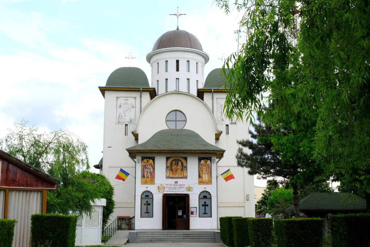 Catedrala „Sfinţii Împăraţi Constantin şi Elena” din Urziceni 116639