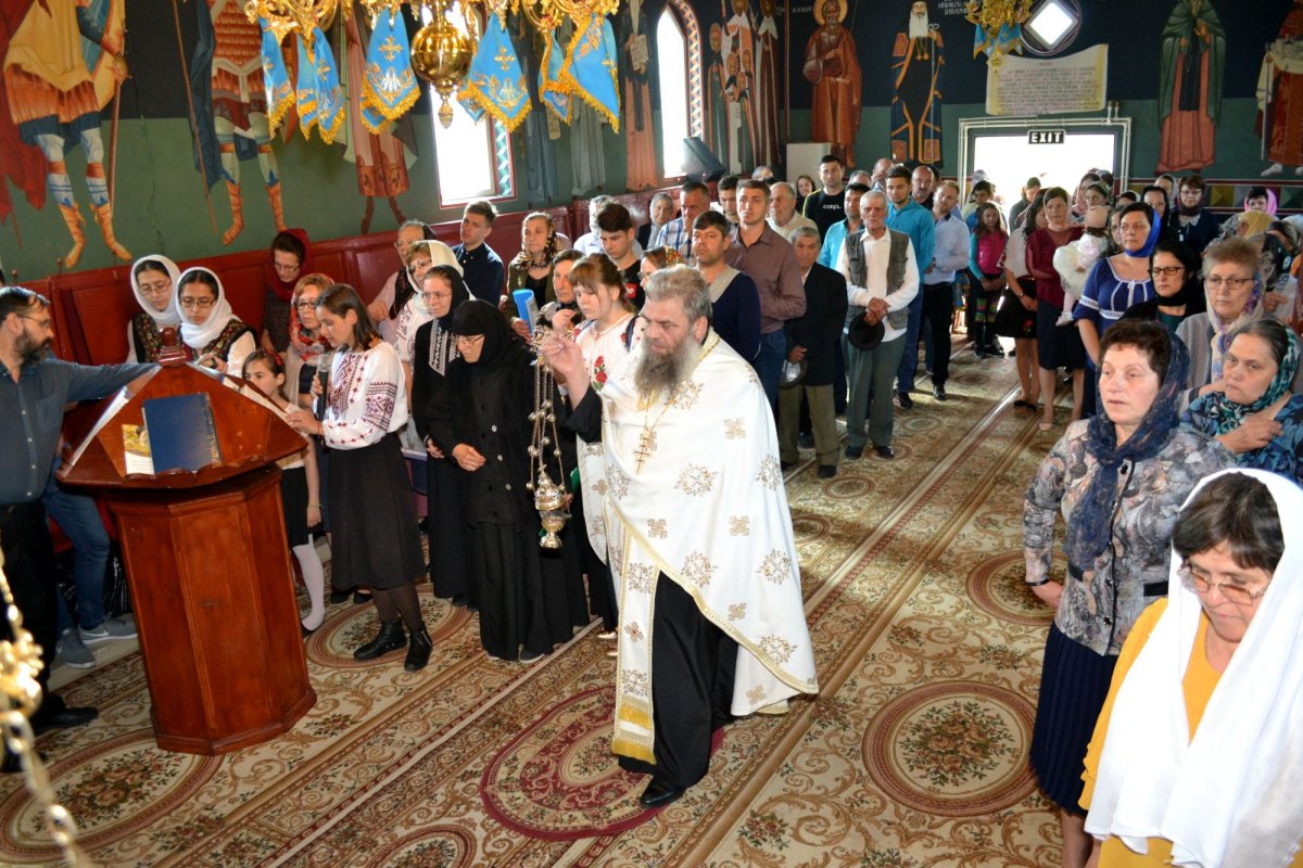 Slujbă misionară în Parohia Balta Arsă 116692