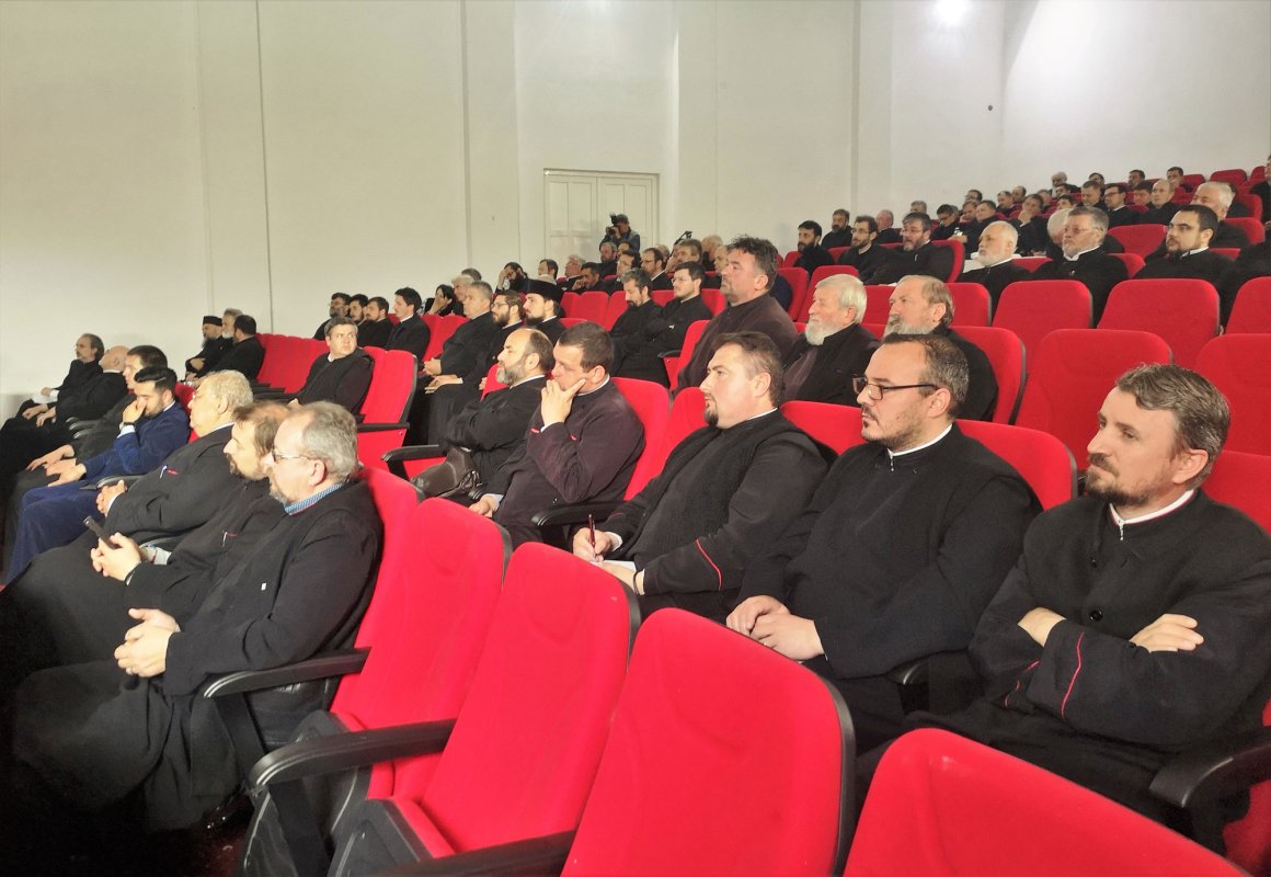 Conferință preoțească la Copșa Mică, județul Sibiu 116863