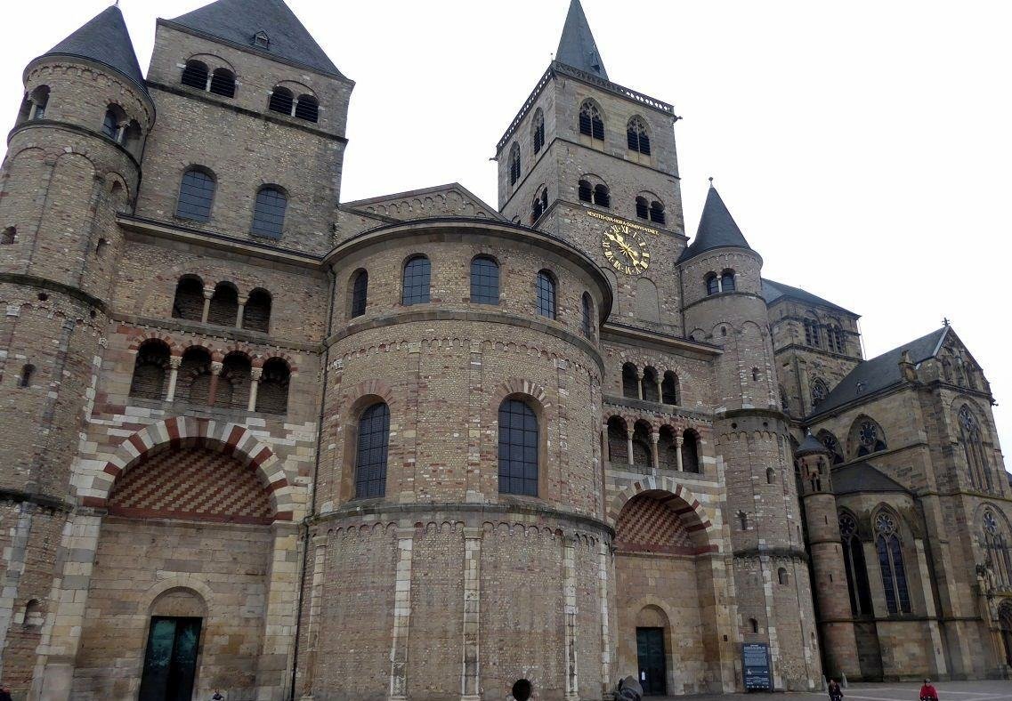 Trèves, de la moștenirea  lui Constanțiu la Imperiul Bizantin 116800