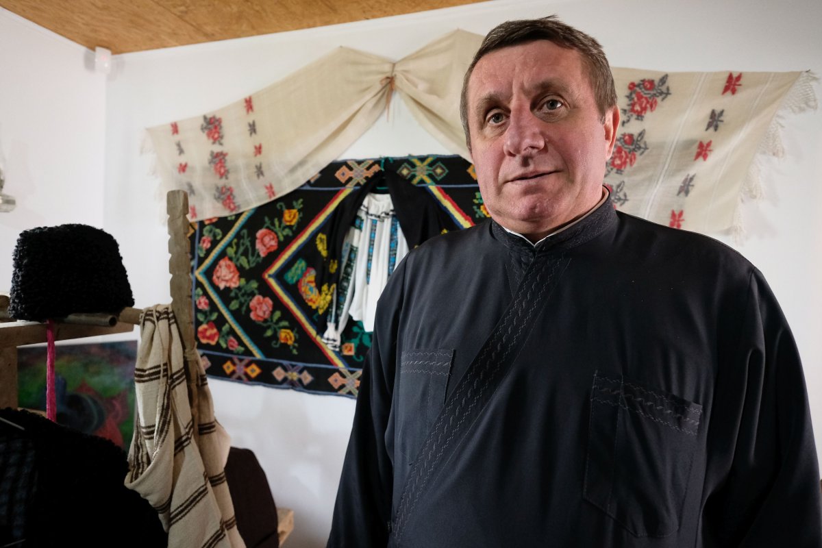 Fierbinții de Jos, comunitatea ca o nuntă continuă 117077