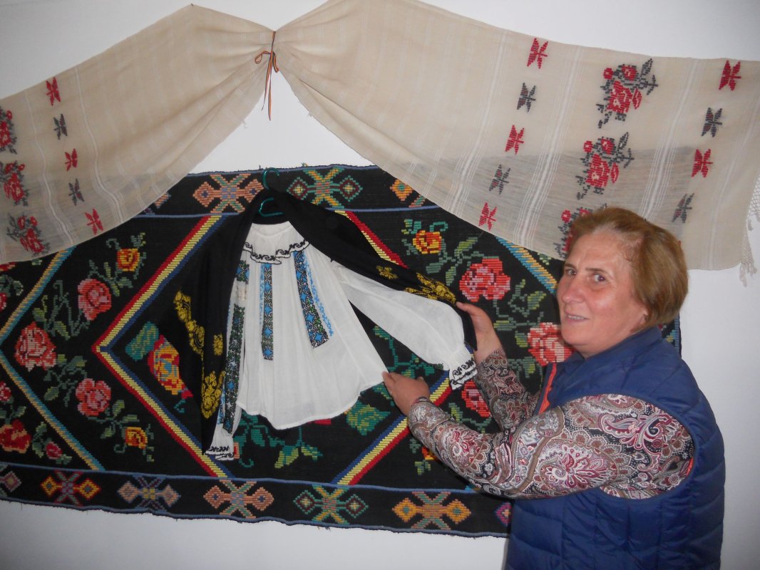 Fierbinții de Jos, comunitatea ca o nuntă continuă 117078