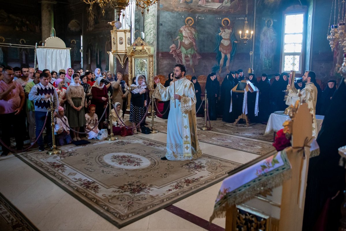 Patriarhul României, la mănăstirea ilfoveană Pasărea 117047