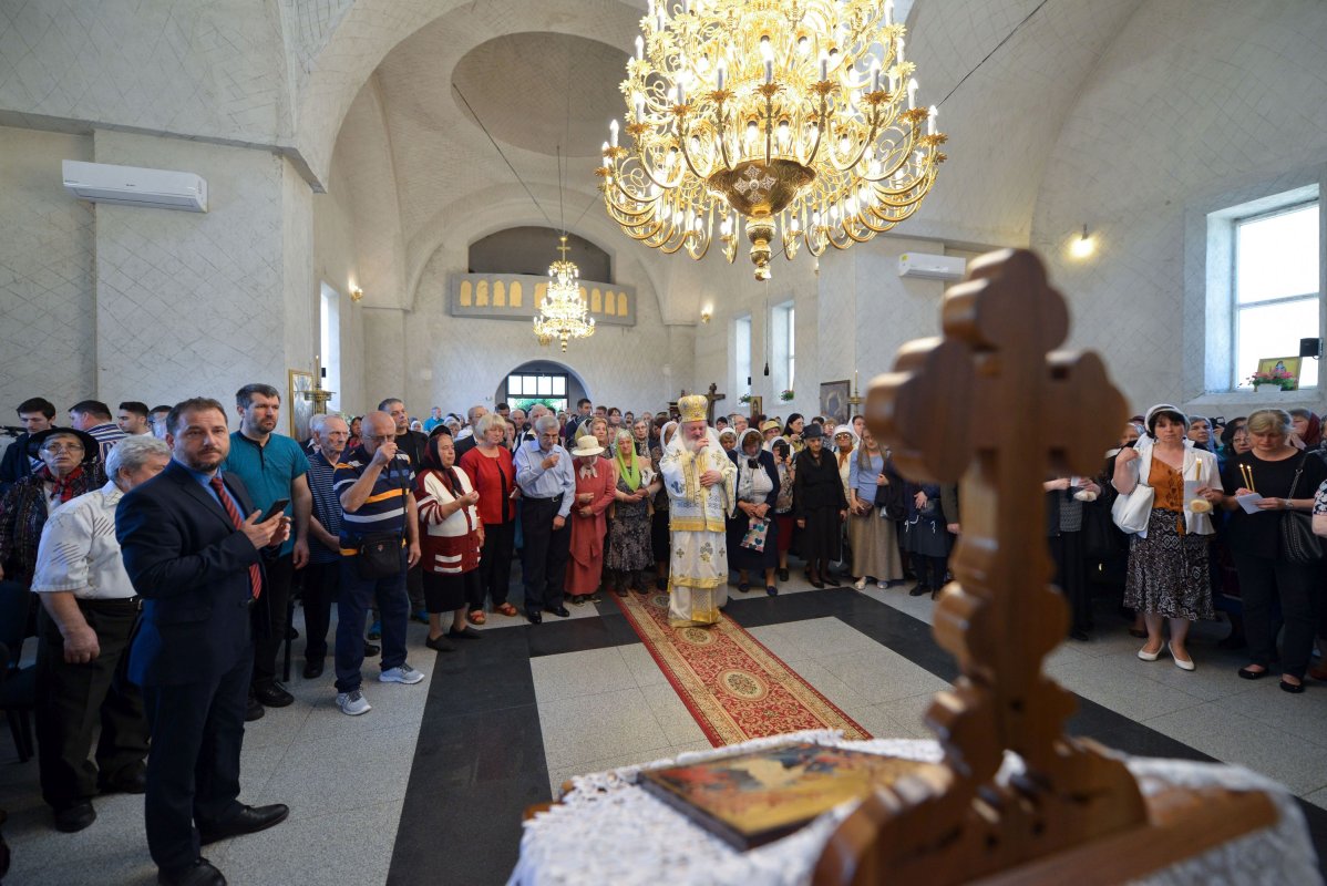 Slujire arhierească la Parohia „Constantin Brâncoveanu” din Capitală 117039