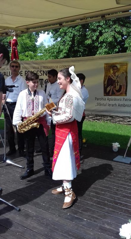 Pricesnele, mărturisiri ale bucuriei de a fi împreună cu Domnul Hristos   117152