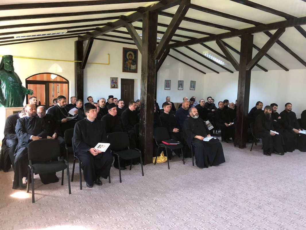 Şedinţă administrativă în Protopopiatul Sascut 117233