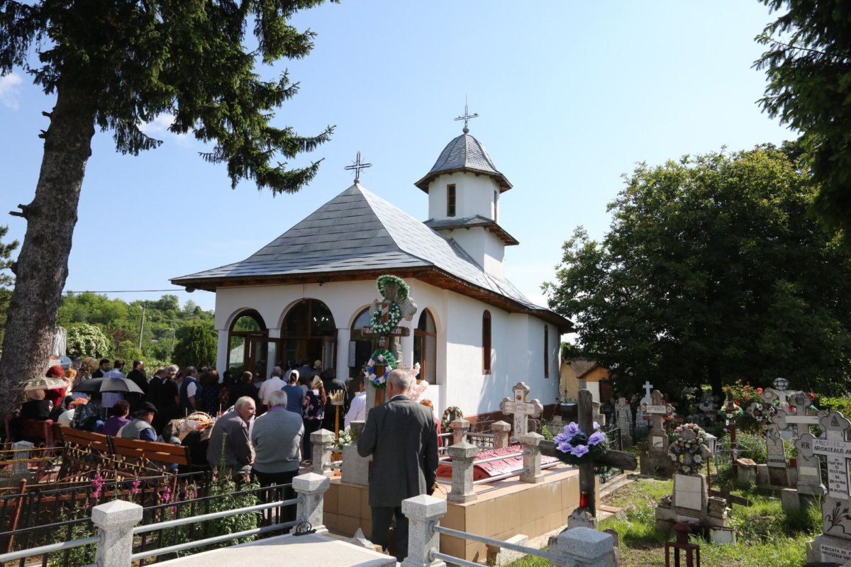 Sfinţiri de biserici în Mitropolia Munteniei şi Dobrogei 117175