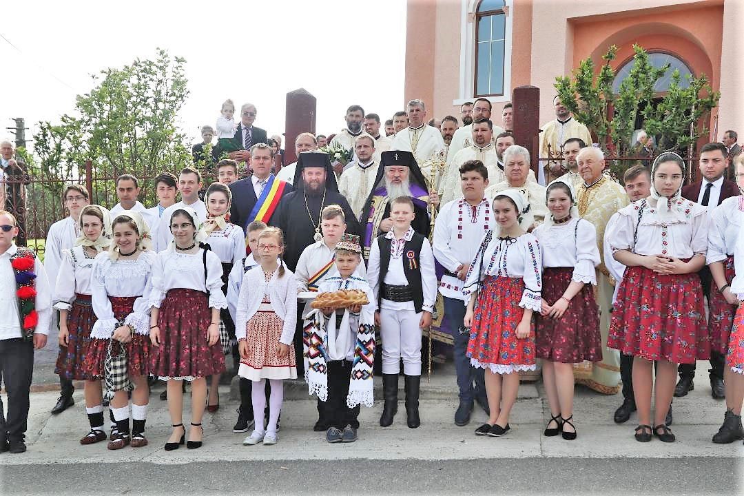 Slujiri arhierești în Duminica a 5-a cincea după Paști, a Samarinencei 117219