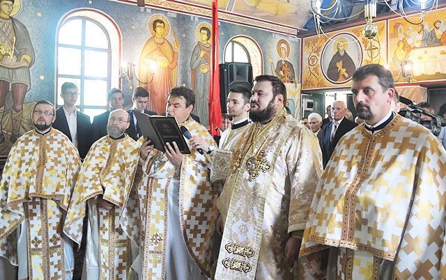 Slujiri arhierești în Duminica a 5-a cincea după Paști, a Samarinencei 117222