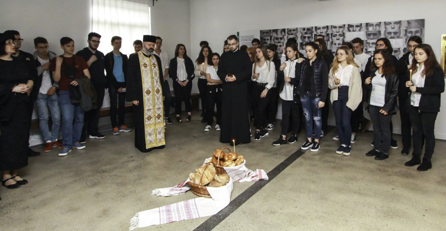 Elevii au învățat istoria necunoscută  a martirilor din timpul comunismului 117278