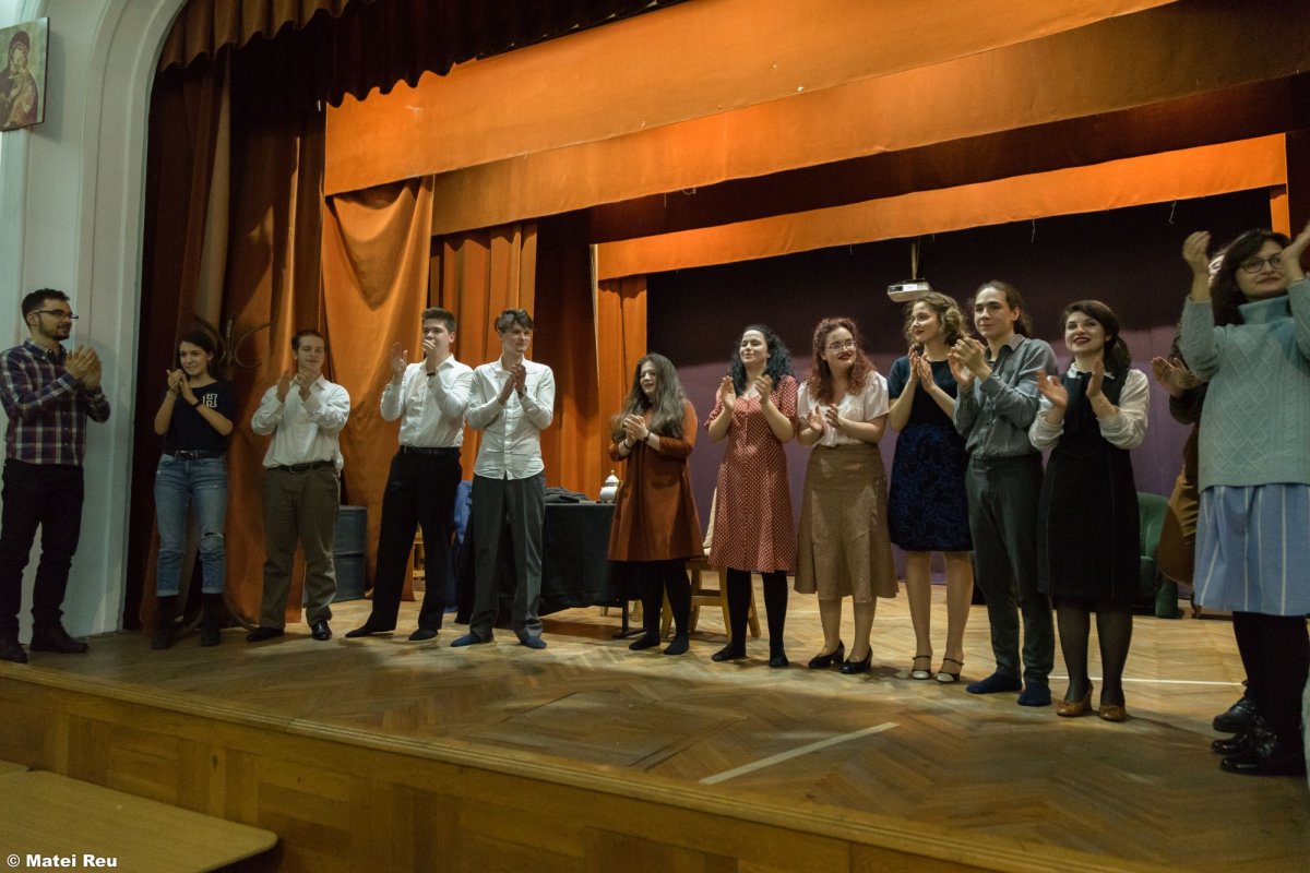 Teatrul ca modalitate  de exprimare în şcoală 117285