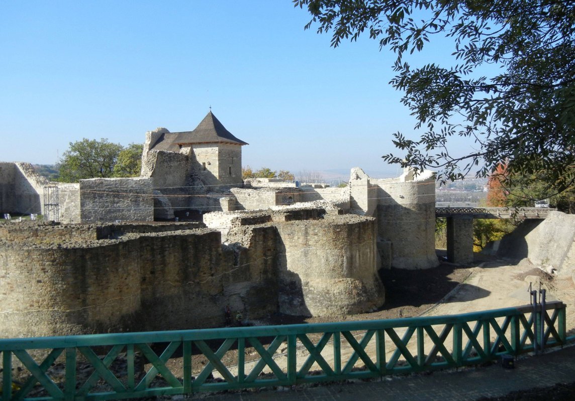 Cetatea Sucevei, certificat de la TripAdvisor 117383