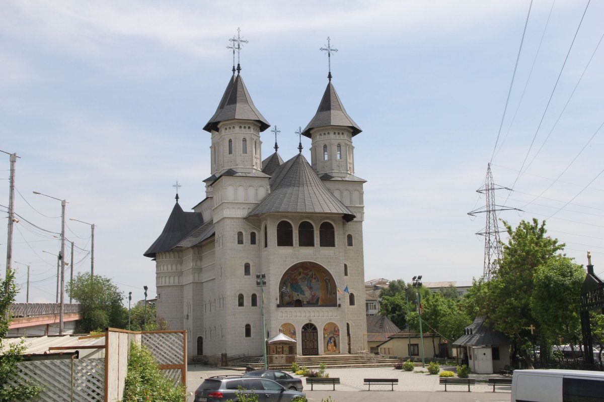 Serviciu de prim ajutor la biserică 117372