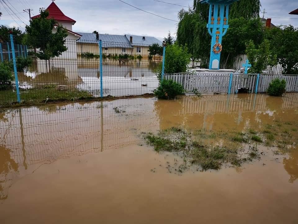 Sprijin pentru familiile afectate de inundații 117656