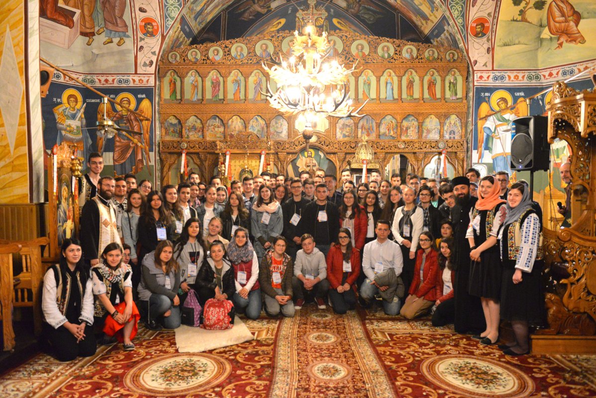 Întâlnirea anuală a tinerilor din Protopopiatul Roznov 117654