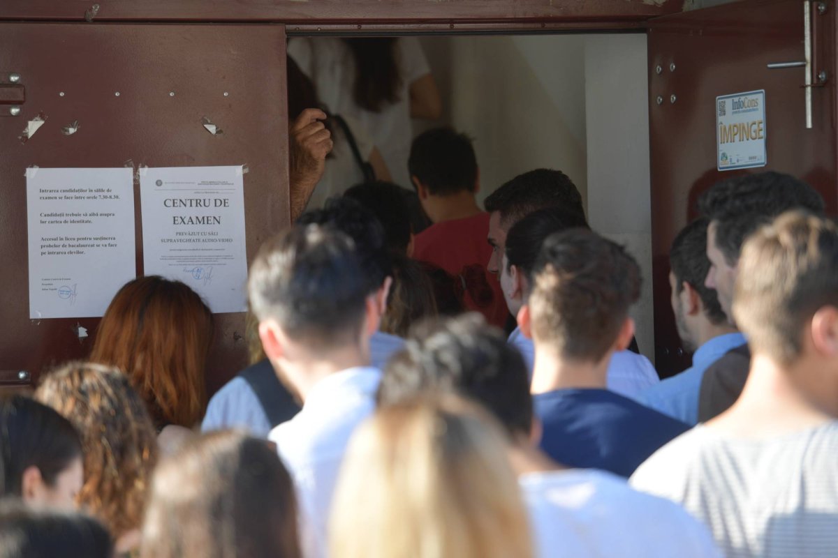 A început prima sesiune a bacalaureatului 117766