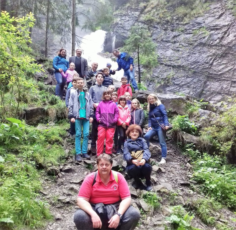 Excursie pentru copiii de la cercul de pictură al parohiei clujene „Tuturor Sfinților” 117859