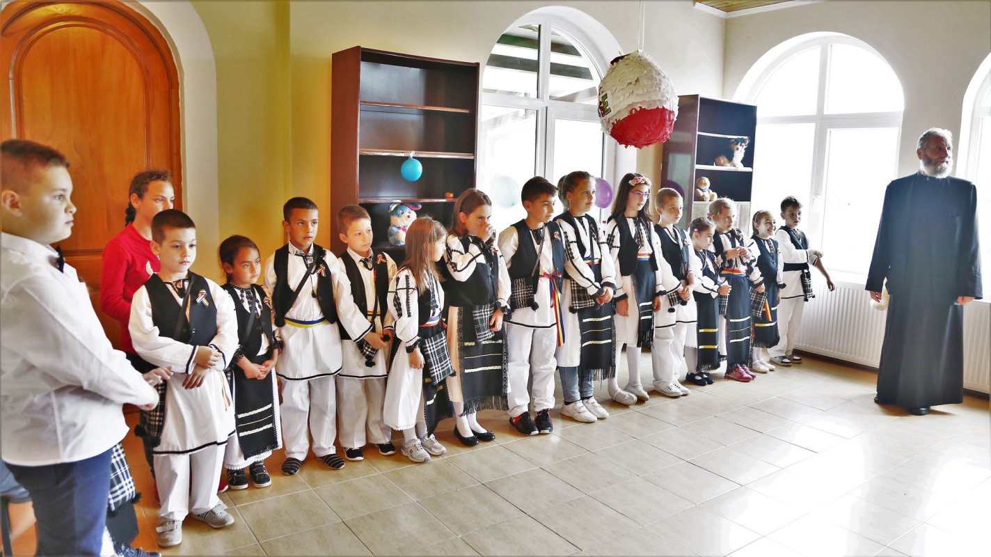 Serbare la Centrul de zi al Asociației „Sfântul Nicolae” din cartierul sibian Valea Aurie 117865