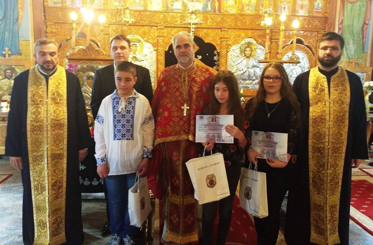 Daruri pentru elevi din Parohia Pipera, județul Ilfov  117918