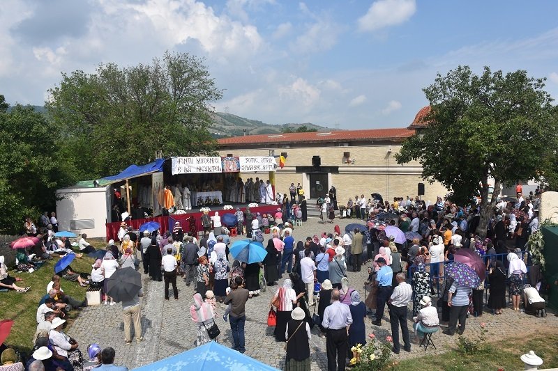 Sărbătorirea ocrotitorilor Episcopiei Tulcii  117912