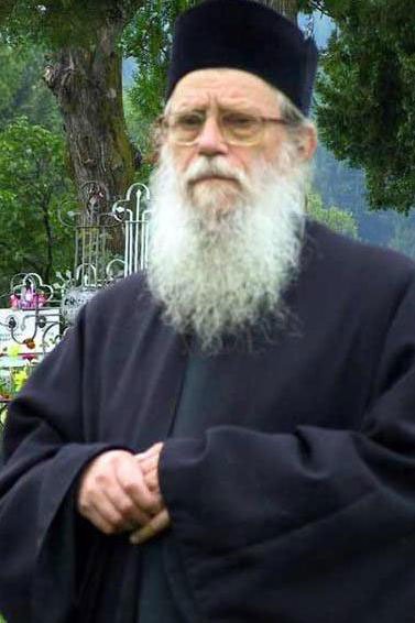 Arhimandritul Mina Dobzeu va fi pomenit la Huşi 118096