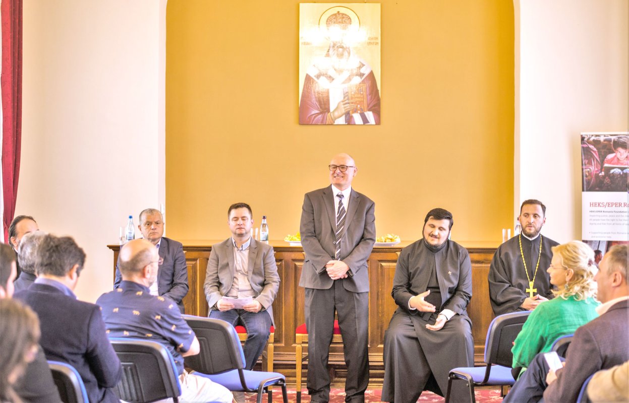 Peste 600 de copii din județul Alba au primit sprijin pentru a nu abandona școala 118080