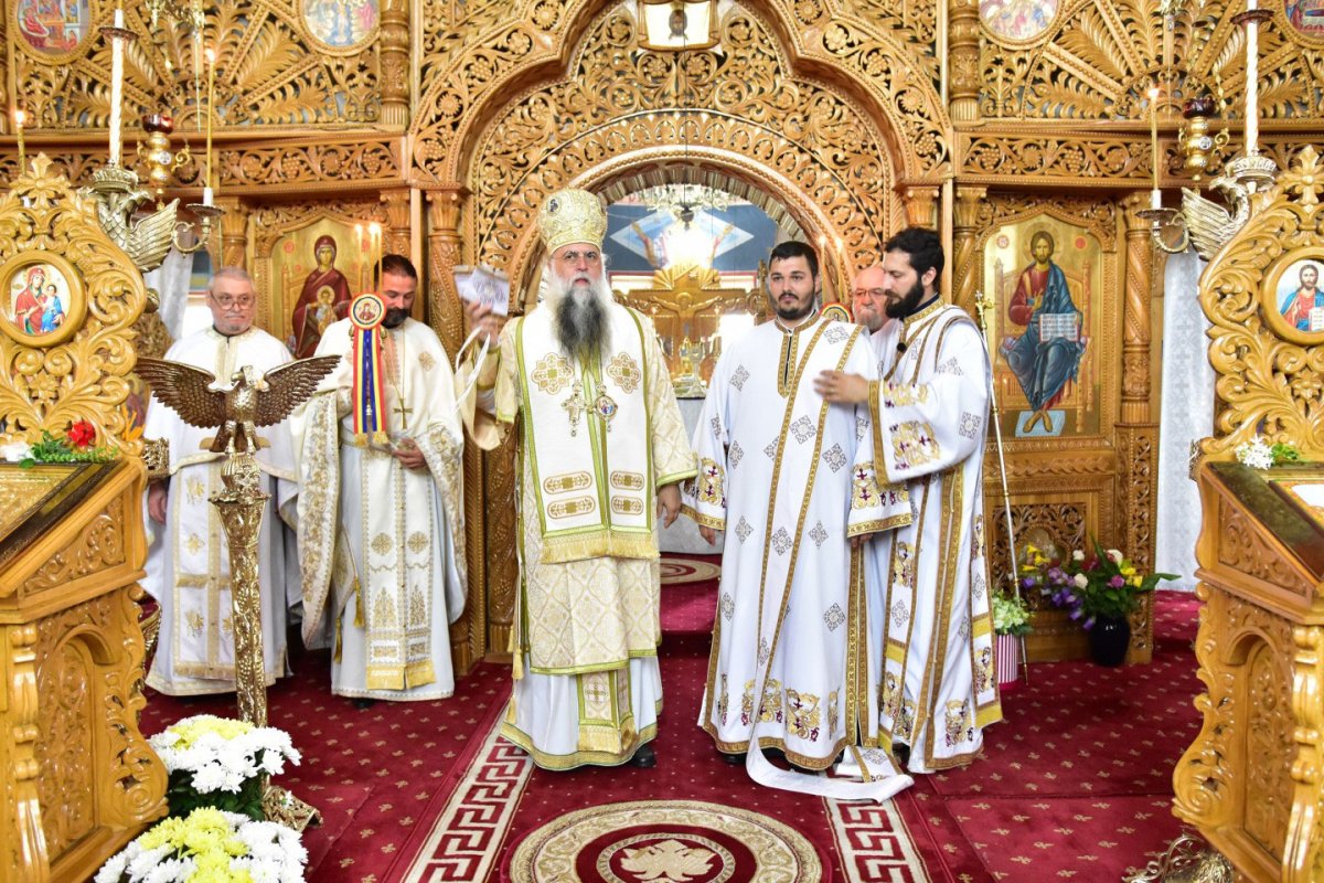 Bucurii sfinte la Craiova şi Râmnic 118147