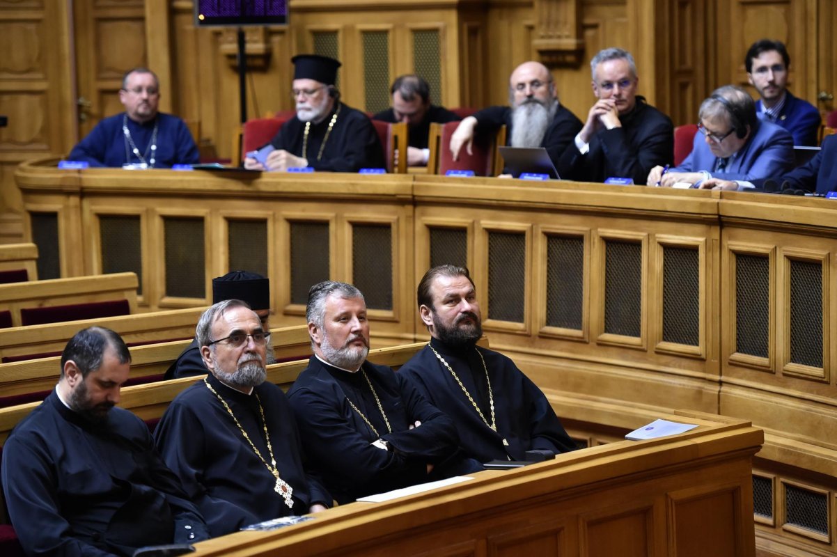 Conferințe internaționale la Palatul Patriarhiei  118107