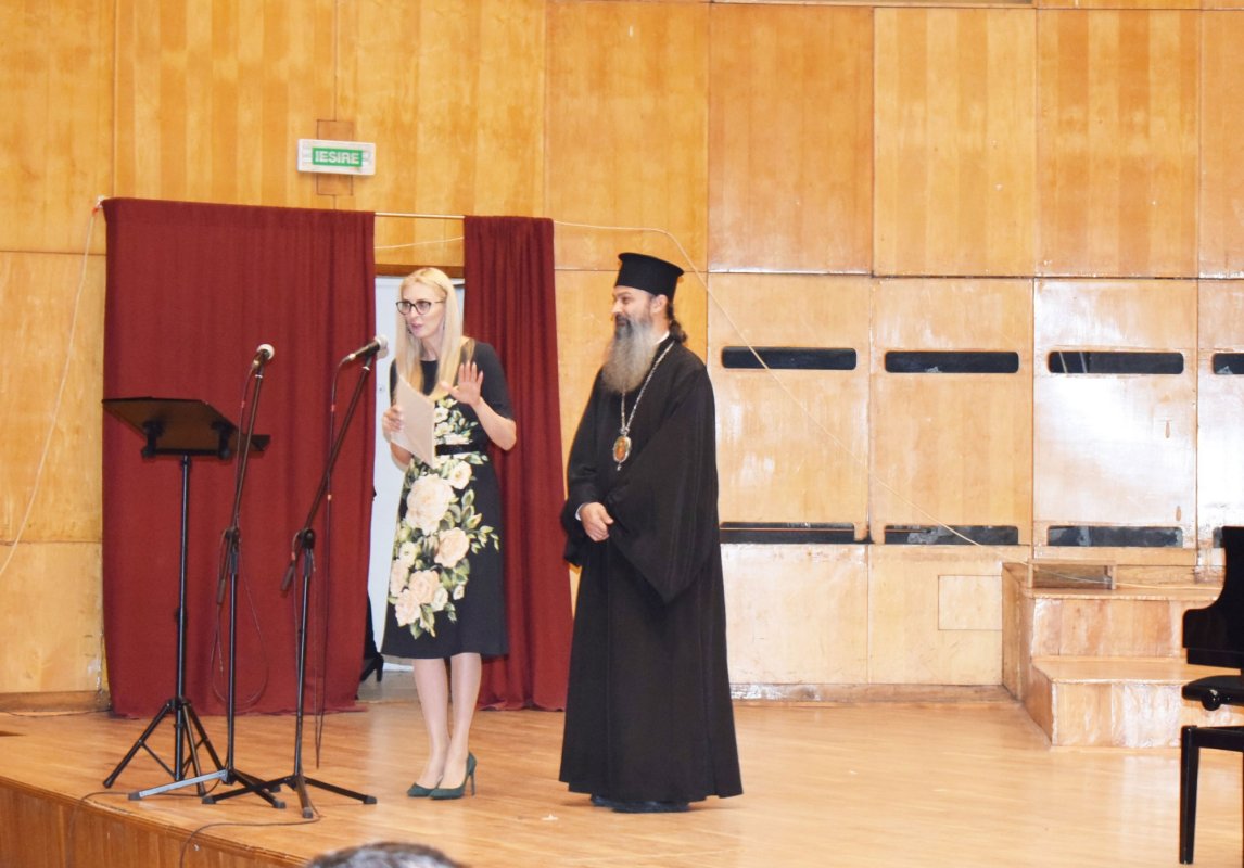 Festivitate de premiere a elevilor olimpici ai județului Timiș 118170