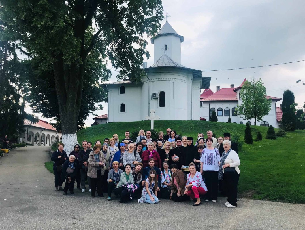 Pelerinaj de suflet al credincioşilor de la Biserica Popa Nan 118134